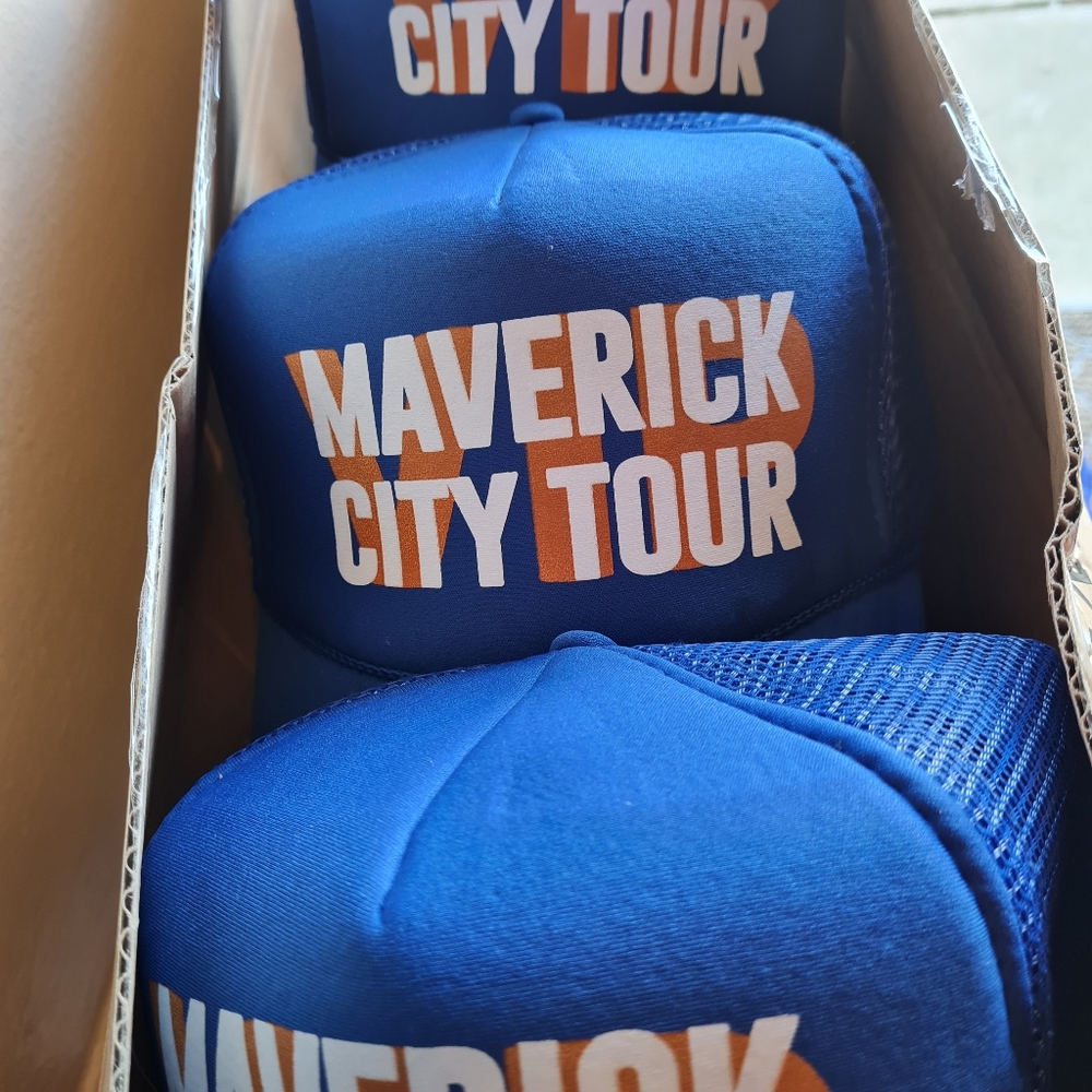 4 PCS BUNDLE OF VIP MAVERICK CITY TOUR HAT